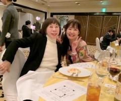 �摜(240x201)�E�g��摜(640x536)