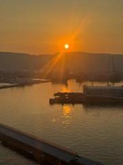 �摜(180x240)�E�g��摜(480x640)